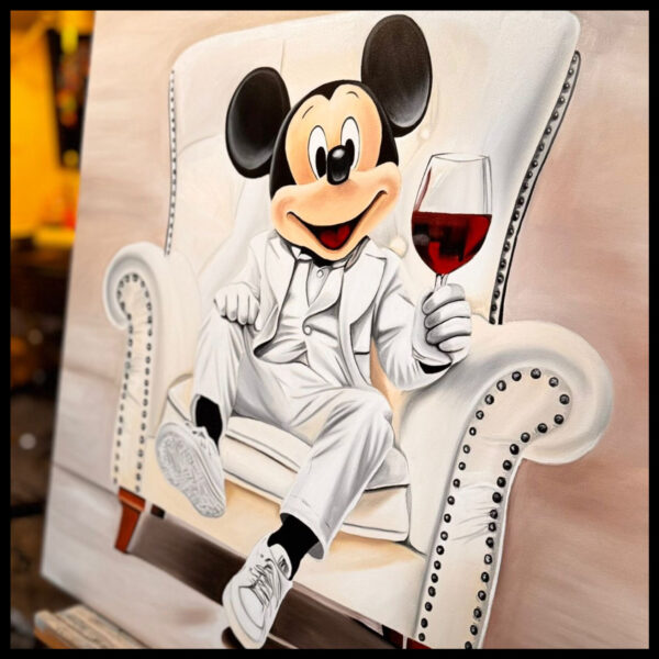 wine mouse by martina ixfeld